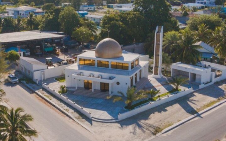 Friday Sermon: Stay Strong in Islam and Do Good Deeds