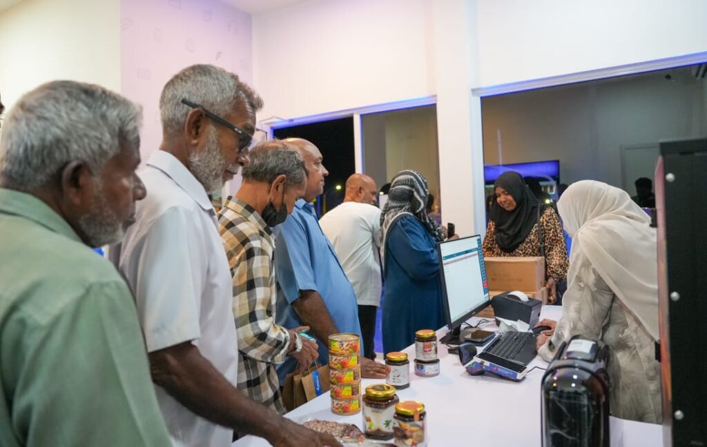 MIFCO Opens New Fish Shop in Fuvahmulah City