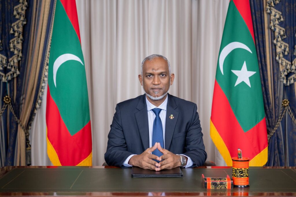 އޯގާތެރި، އަދި ހުރިހާ އެންމެންނަށްވެސް ހަމަހަމަކަމާއެކު ފަސޭހައިން ޚިދުމަތް ހޯދޭނެ ފަދަ ވަރުގަދަ ނަފްސާނީ ޞިއްޙަތުގެ ނިޒާމެއް ބިނާކުރުމަށް ސަރުކާރުން ދޭ އަހައްމިއްޔަތުކަން، ދުނިޔޭގެ ނަފްސާނީ ޞިއްޙަތުގެ ދުވަހާ ގުޅިގެން ރައީސުލްޖުމްހޫރިއްޔާ ޑރ. މުޙައްމަދު މުޢިއްޒު އަލުން ކަށަވަރުކޮށްދެއްވައިފިއެވެ.