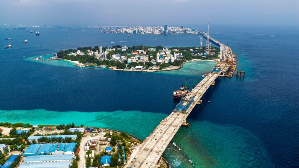 ތިލަމާލެ ބްރިޖުގެ ފަހު ސެގްމަންޓް އަޅައި، ވިލިމާލެ-ގުޅީފަޅު ގުޅުވާލައިފި